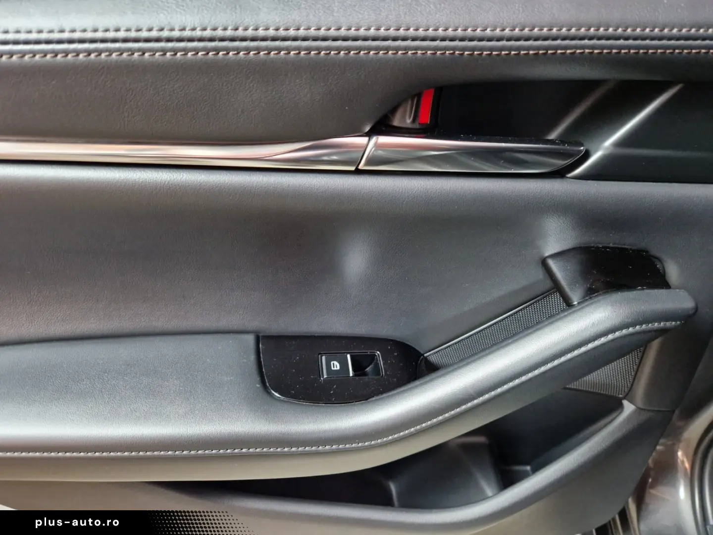 MAZDA 3 SKYACTIV X HYBRID 2.0i 186CP 2021