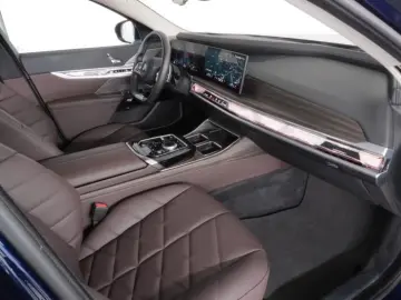 BMW 740 d xDrive Design Pure Excellence