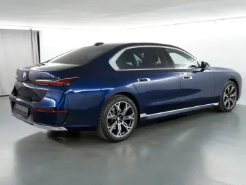 BMW 740 d xDrive Design Pure Excellence