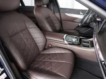 BMW 740 d xDrive Design Pure Excellence