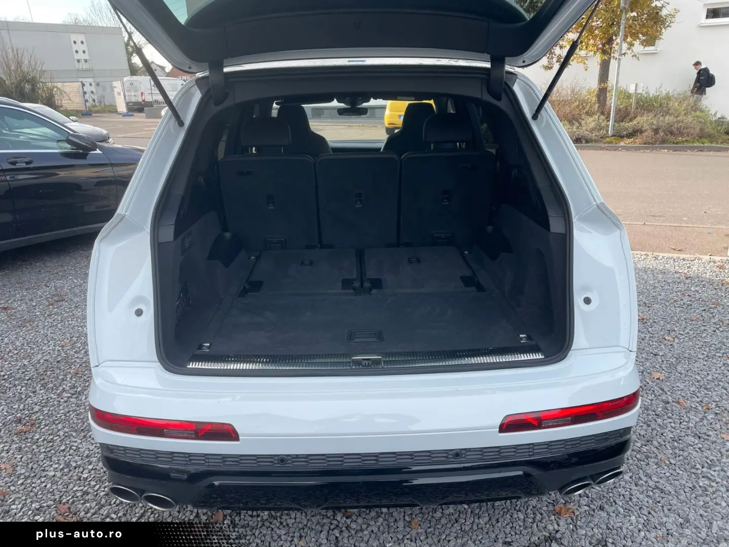 AUDI SQ7 4.0TFSI quattro Compet. plus 7 Sitzer Voll