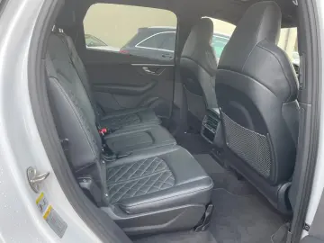 AUDI SQ7 4.0TFSI quattro Compet. plus 7 Sitzer Voll