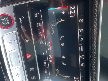 AUDI SQ7 4.0TFSI quattro Compet. plus 7 Sitzer Voll