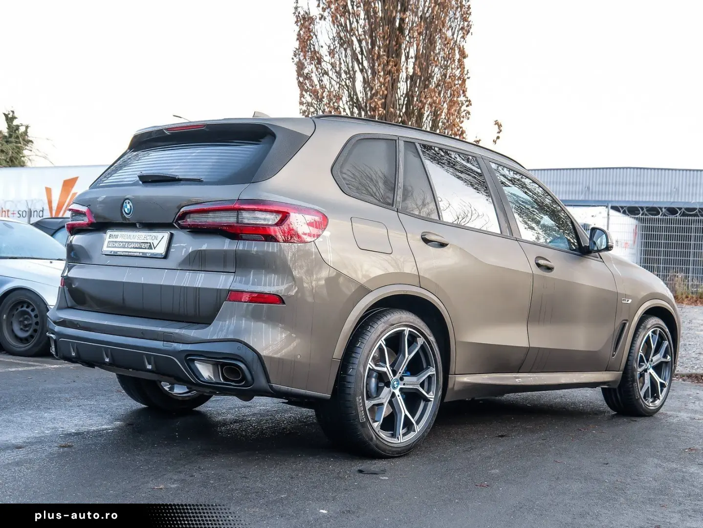 BMW X5 xDrive45e M Sport HUD PANO AHK NAVI LED DAB