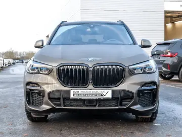 BMW X5 xDrive45e M Sport HUD PANO AHK NAVI LED DAB