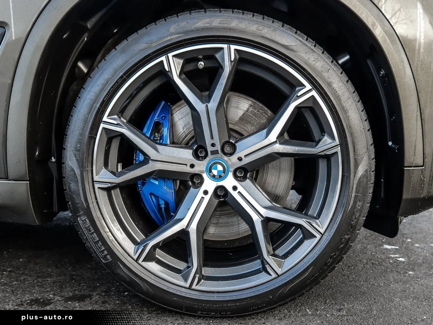 BMW X5 xDrive45e M Sport HUD PANO AHK NAVI LED DAB