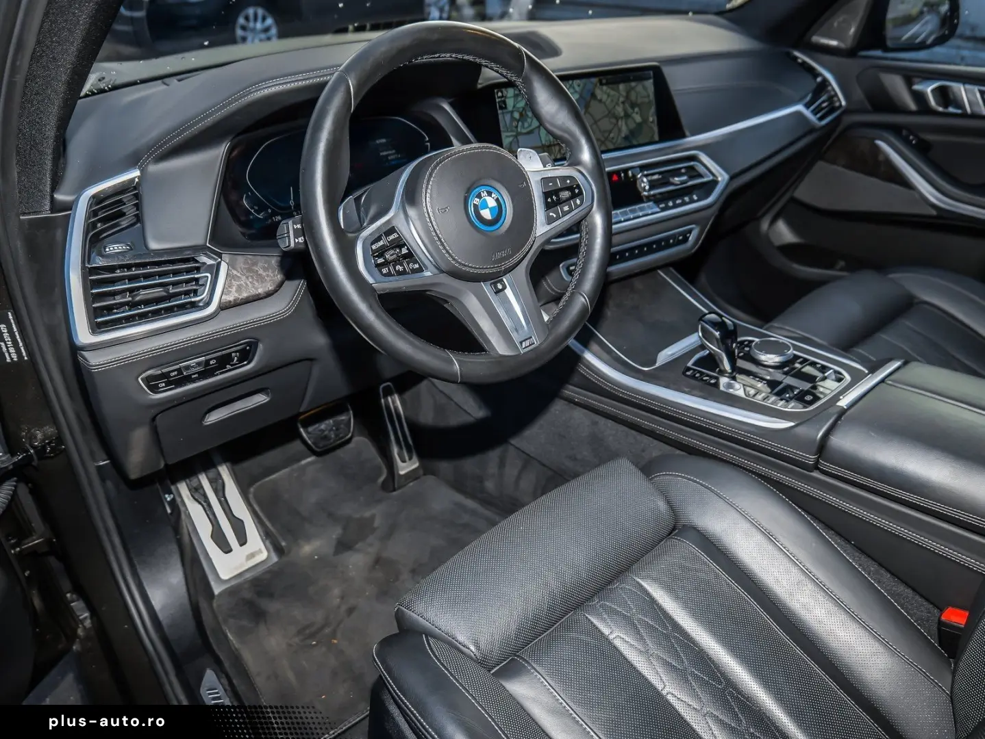 BMW X5 xDrive45e M Sport HUD PANO AHK NAVI LED DAB