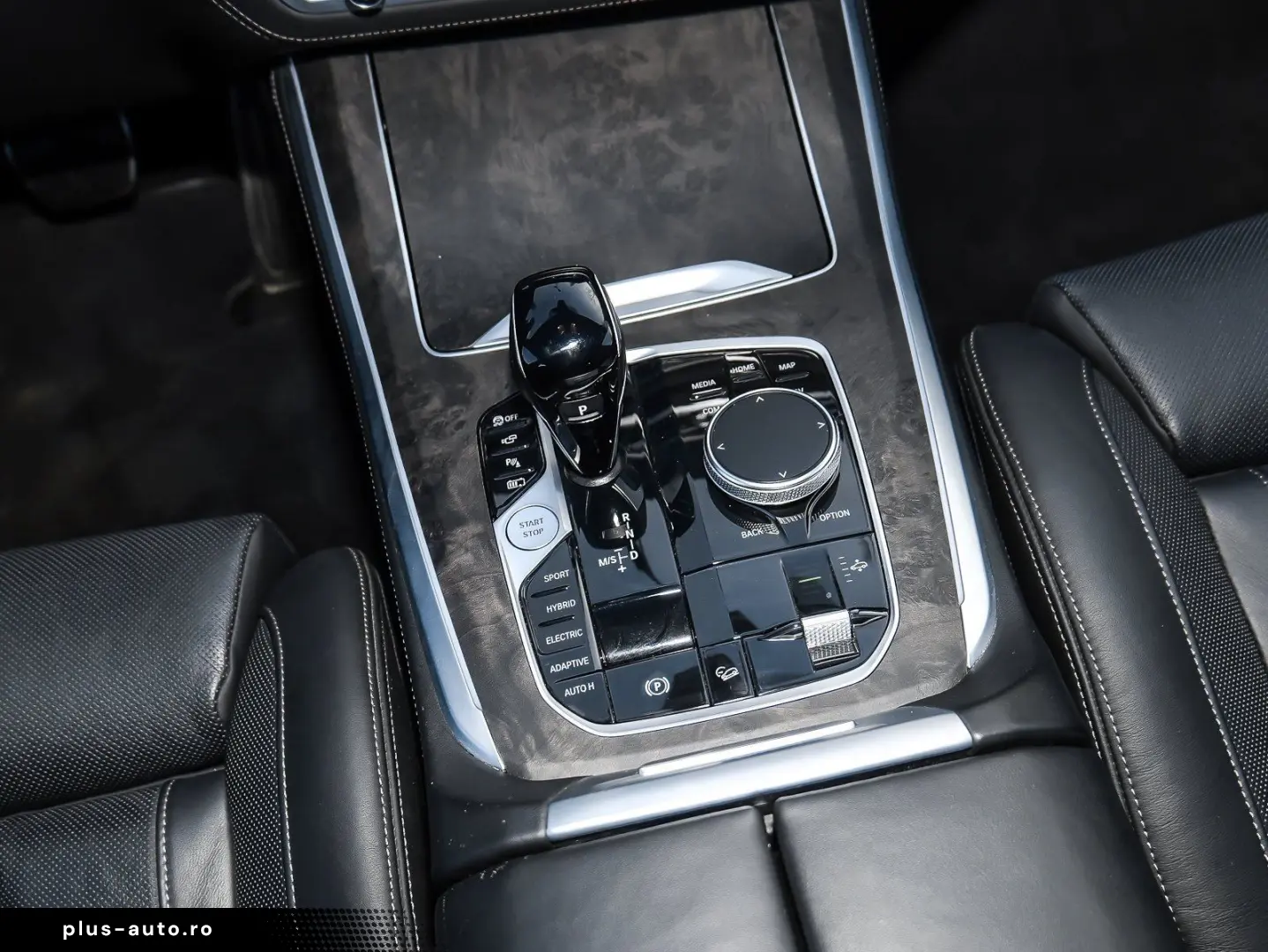 BMW X5 xDrive45e M Sport HUD PANO AHK NAVI LED DAB