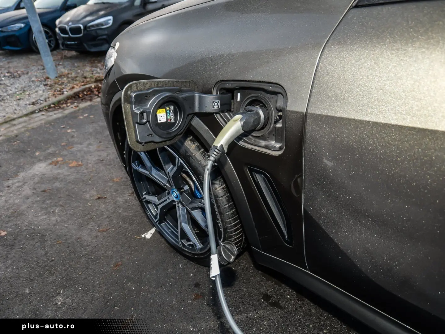 BMW X5 xDrive45e M Sport HUD PANO AHK NAVI LED DAB