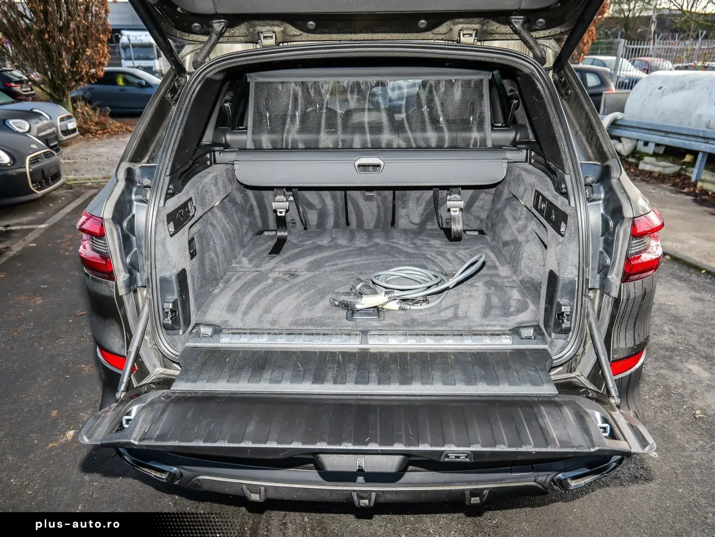 BMW X5 xDrive45e M Sport HUD PANO AHK NAVI LED DAB