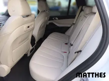 BMW X5 XDRIVE 45E Sitzheizung v. & h. Innovationspak