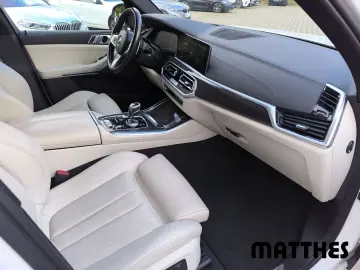 BMW X5 XDRIVE 45E Sitzheizung v. & h. Innovationspak