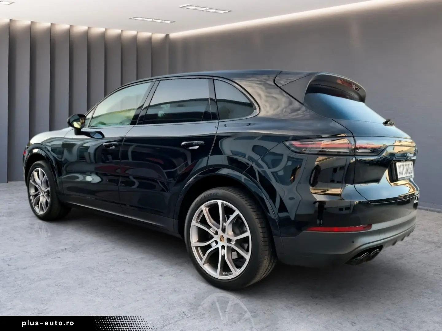 PORSCHE Cayenne 1.Hand   LED  21    Leder  Kamera   AHK