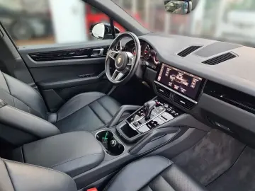 PORSCHE Cayenne 1.Hand   LED  21    Leder  Kamera   AHK
