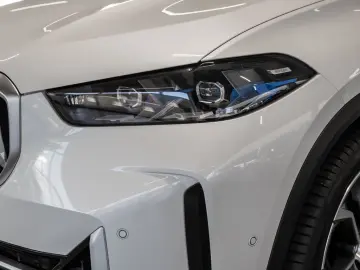 BMW X5 xDrive40i PANO 360  LED SITZBELÜFTUNG STANDHZ