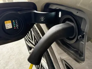 BMW X5 45e xD ACC M SPORT PANO LASER H K MASSAGE 22'