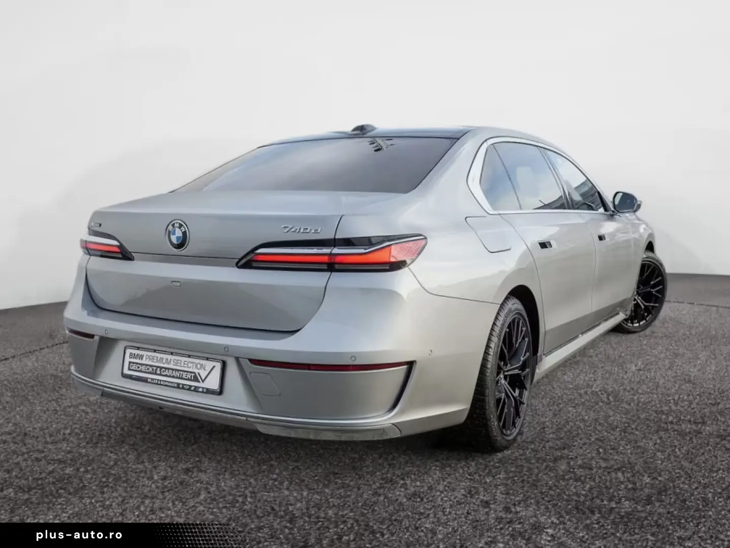 BMW 740 d xDrive TV   UȘI AUTOMATE