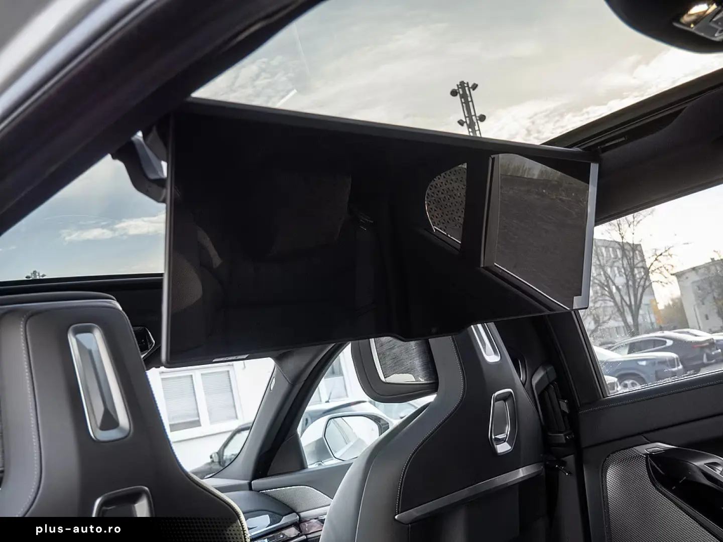 BMW 740 d xDrive TV   UȘI AUTOMATE