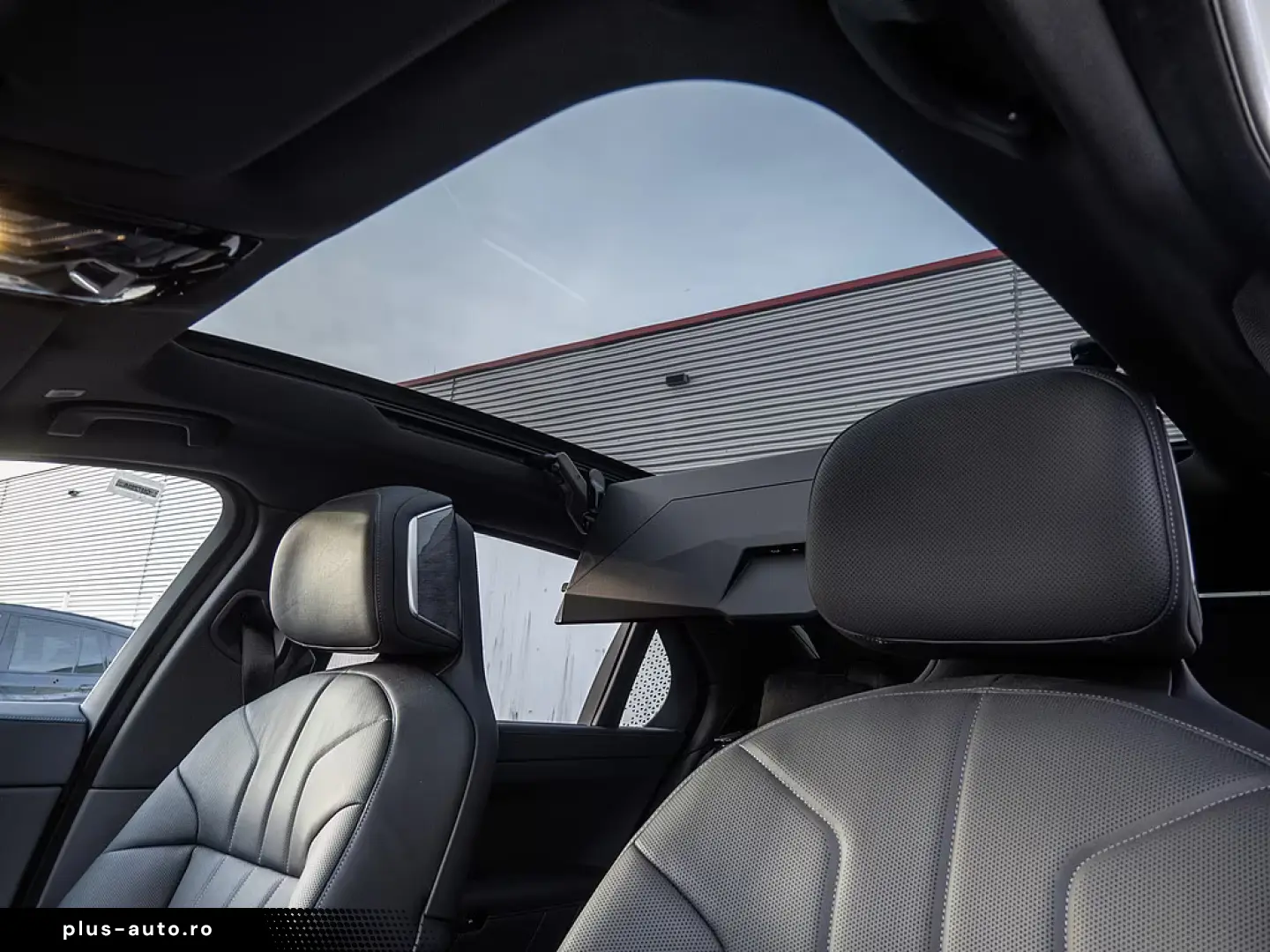 BMW 740 d xDrive TV   UȘI AUTOMATE