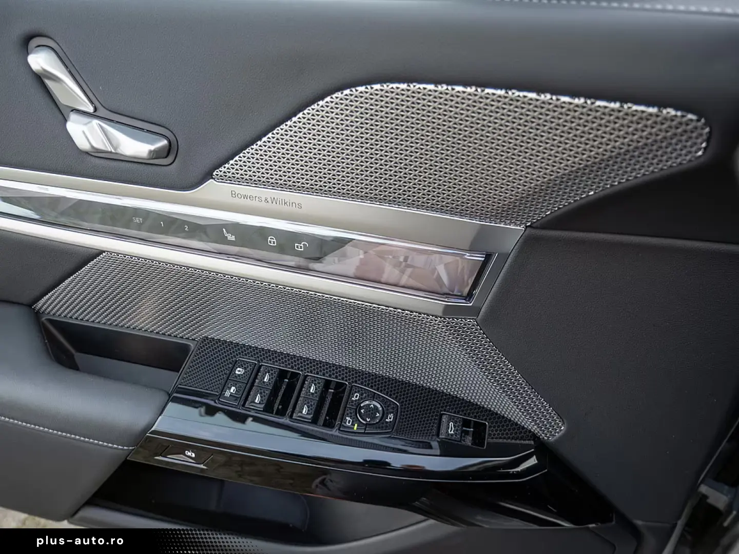 BMW 740 d xDrive TV   UȘI AUTOMATE