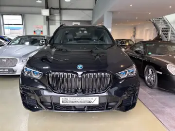 BMW X5 45e M-Sport Pro Laser B&W AIR Panorama AHK