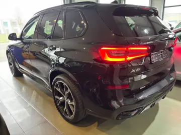 BMW X5 45e M-Sport Pro Laser B&W AIR Panorama AHK