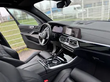 BMW X5 45e M-Sport Pro Laser B&W AIR Panorama AHK