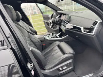 BMW X5 45e M-Sport Pro Laser B&W AIR Panorama AHK
