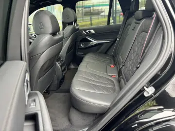 BMW X5 45e M-Sport Pro Laser B&W AIR Panorama AHK