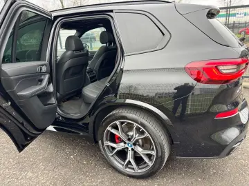 BMW X5 45e M-Sport Pro Laser B&W AIR Panorama AHK