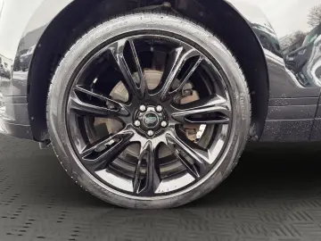 LAND ROVER Range Rover Velar 3.0 Diesel D300 R-Dynamic SE