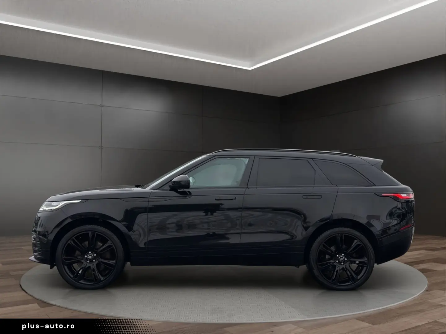 LAND ROVER Range Rover Velar 3.0 Diesel D300 R-Dynamic SE