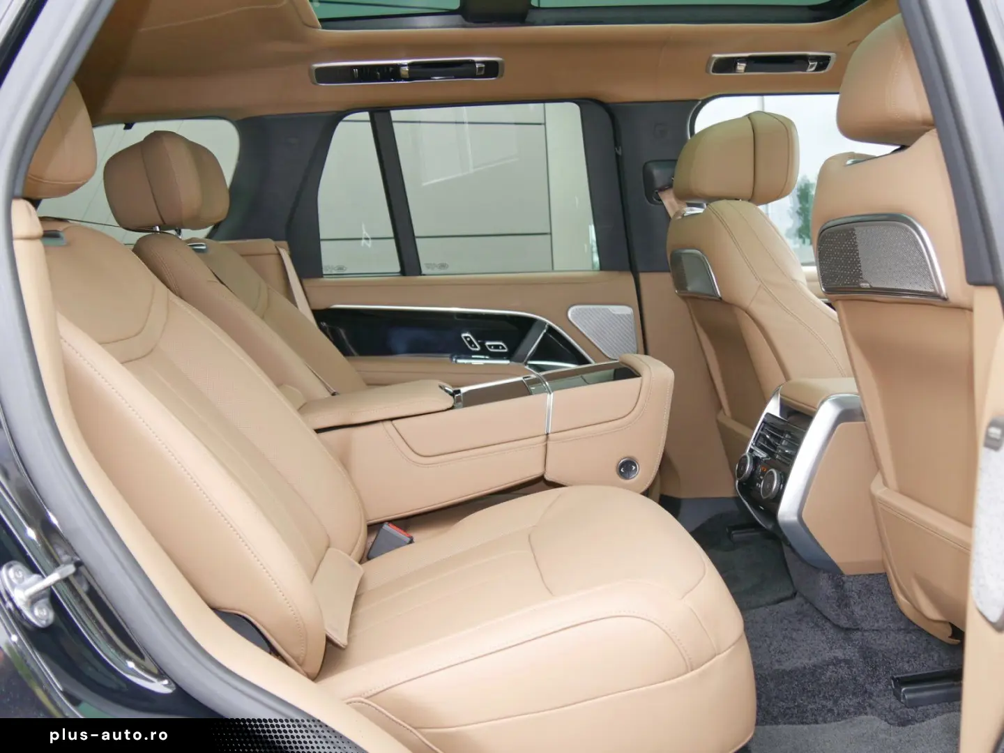 LAND ROVER Range Rover 4.4 P530 Autobiography