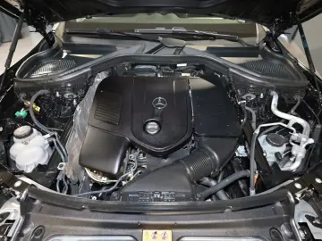 MERCEDES-BENZ GLC 400 e 4M Coupé AMG Night SpurW W-Paket PDC