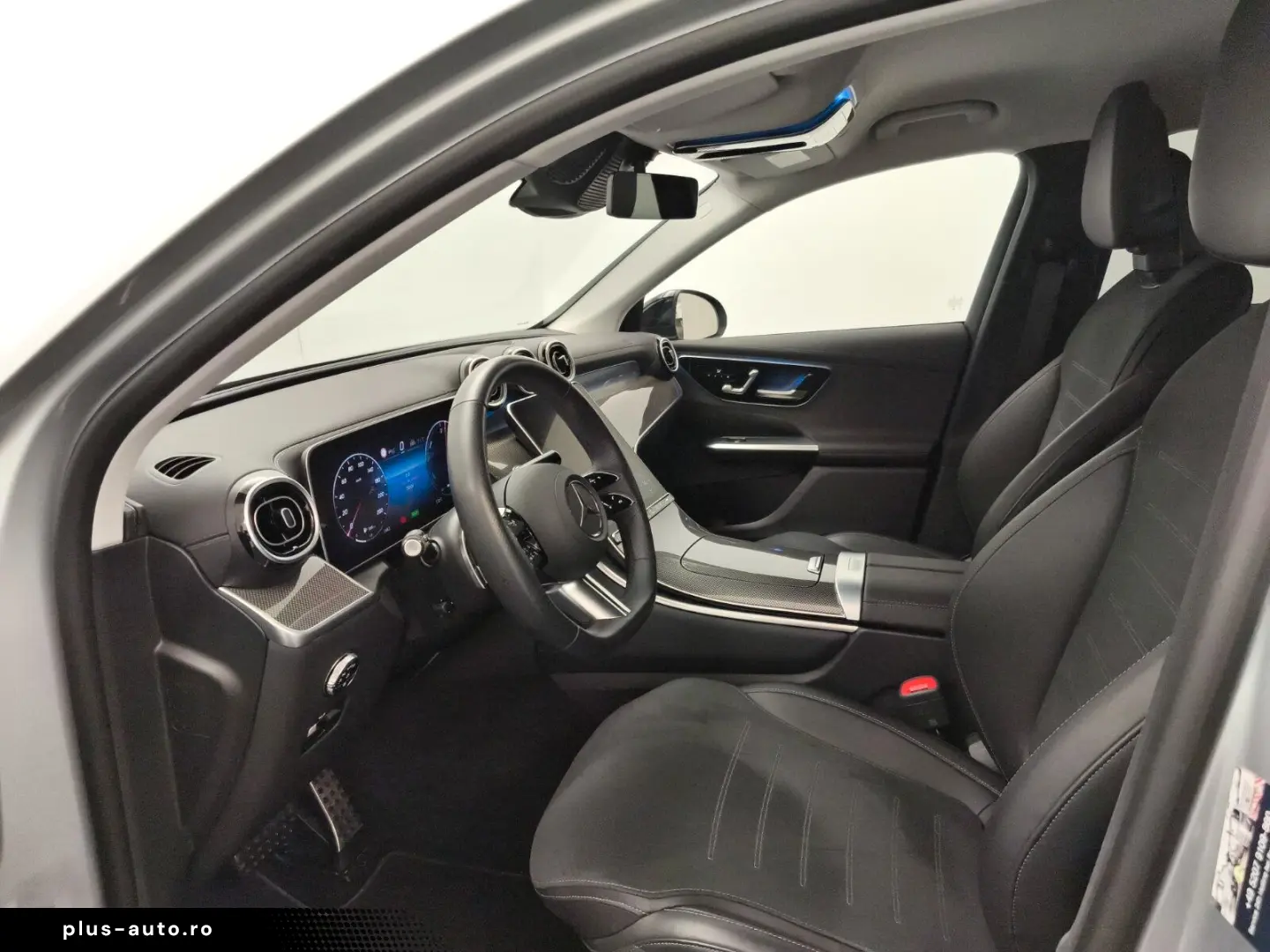 MERCEDES-BENZ GLC 300e 4M AMG Premium AHK Night 20