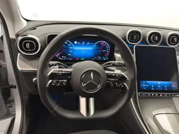 MERCEDES-BENZ GLC 300e 4M AMG Premium AHK Night 20