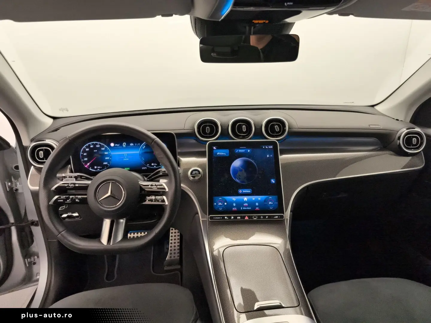 MERCEDES-BENZ GLC 300e 4M AMG Premium AHK Night 20