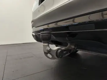 MERCEDES-BENZ GLC 300e 4M AMG Premium AHK Night 20