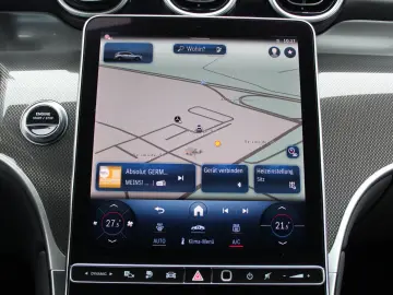 MERCEDES-BENZ GLC 300 e 4M AMG  AHK 360 KAMERA