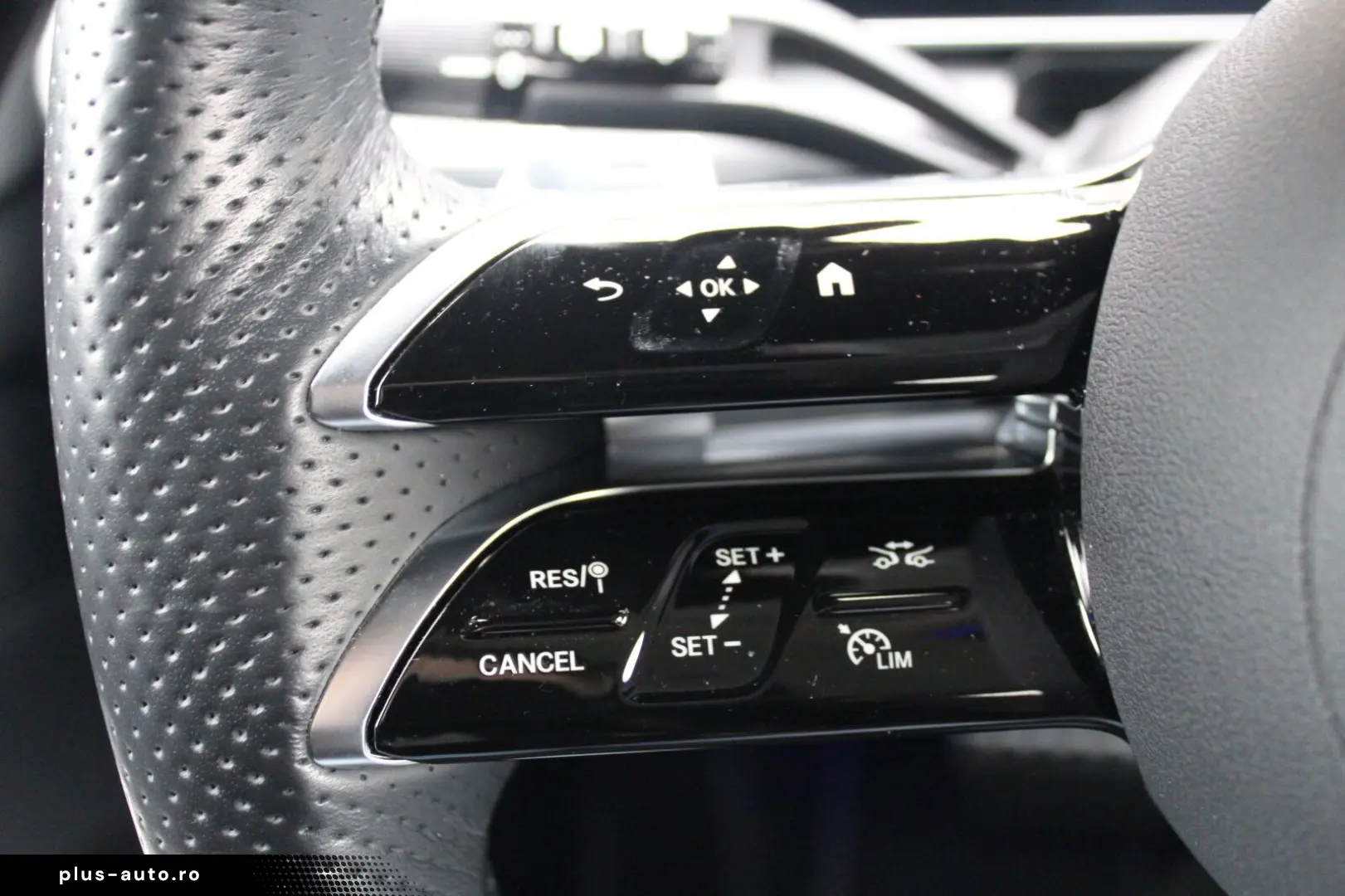 MERCEDES-BENZ GLC 300 e 4M AMG  AHK 360 KAMERA