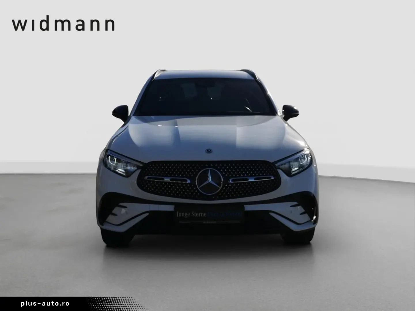 MERCEDES-BENZ GLC 300 e 4M AMG AHK Burmester LED SHZ
