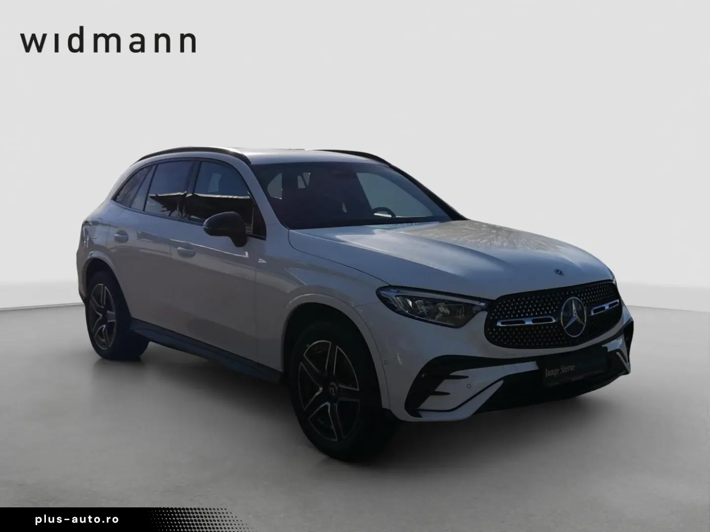 MERCEDES-BENZ GLC 300 e 4M AMG AHK Burmester LED SHZ