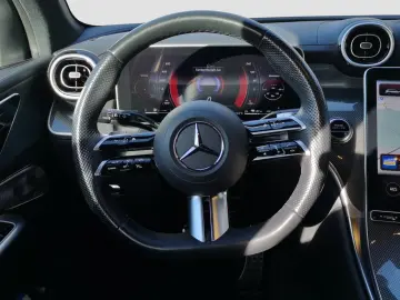 MERCEDES-BENZ GLC 300 e 4M AMG AHK Burmester LED SHZ