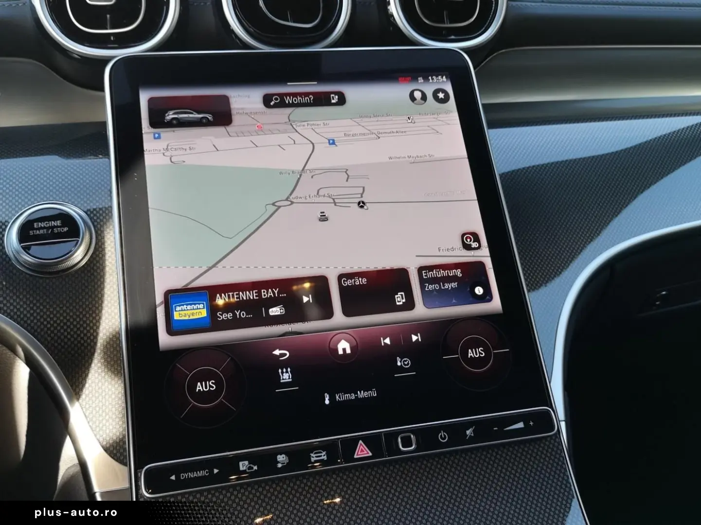 MERCEDES-BENZ GLC 300 e 4M AMG AHK Burmester LED SHZ