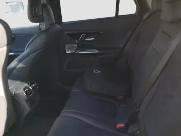 MERCEDES-BENZ GLC 300 e 4M AMG AHK Burmester LED SHZ