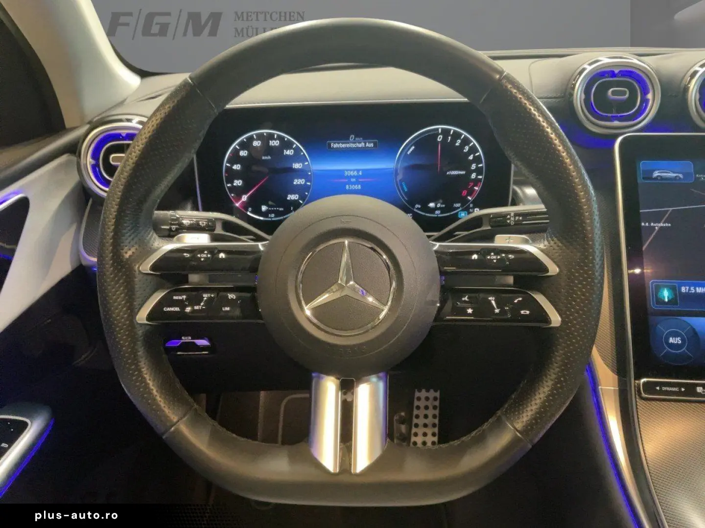 MERCEDES-BENZ GLC 300 e 4M AMG Line DigiLight KeyGo 360