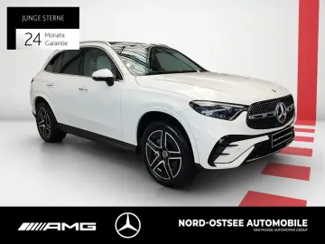 MERCEDES-BENZ GLC 300 e 4M AMG MBUX TEMPOMAT SHZ NAVI