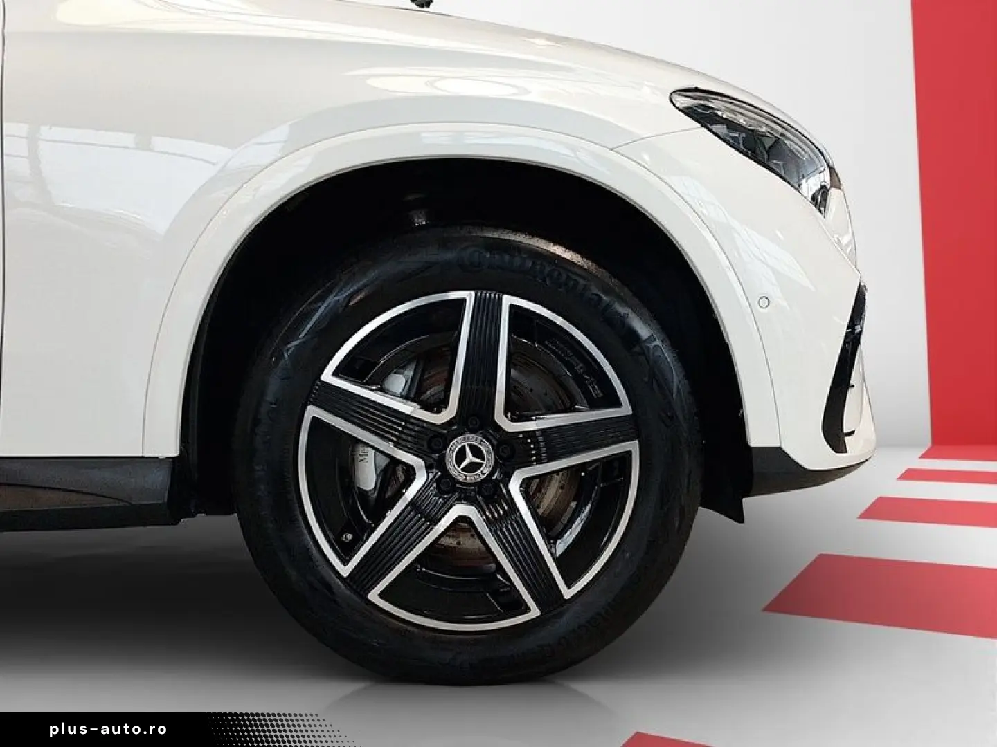 MERCEDES-BENZ GLC 300 e 4M AMG MBUX TEMPOMAT SHZ NAVI