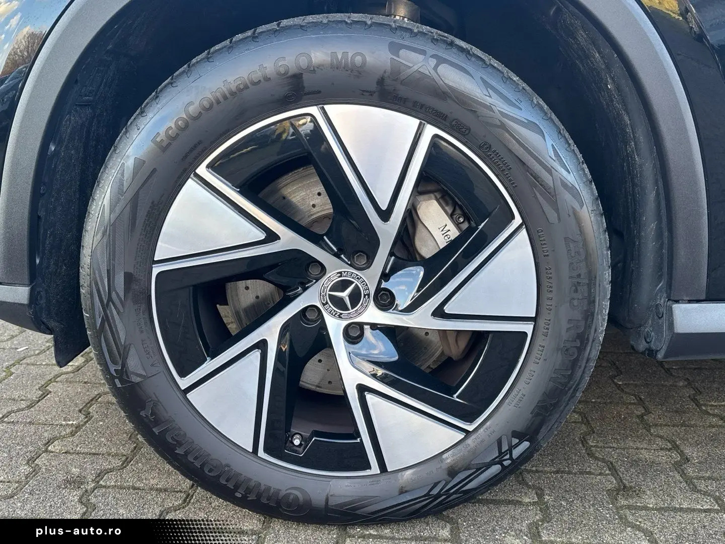 MERCEDES-BENZ GLC 300 e 4M Airmatic Distronic Pano