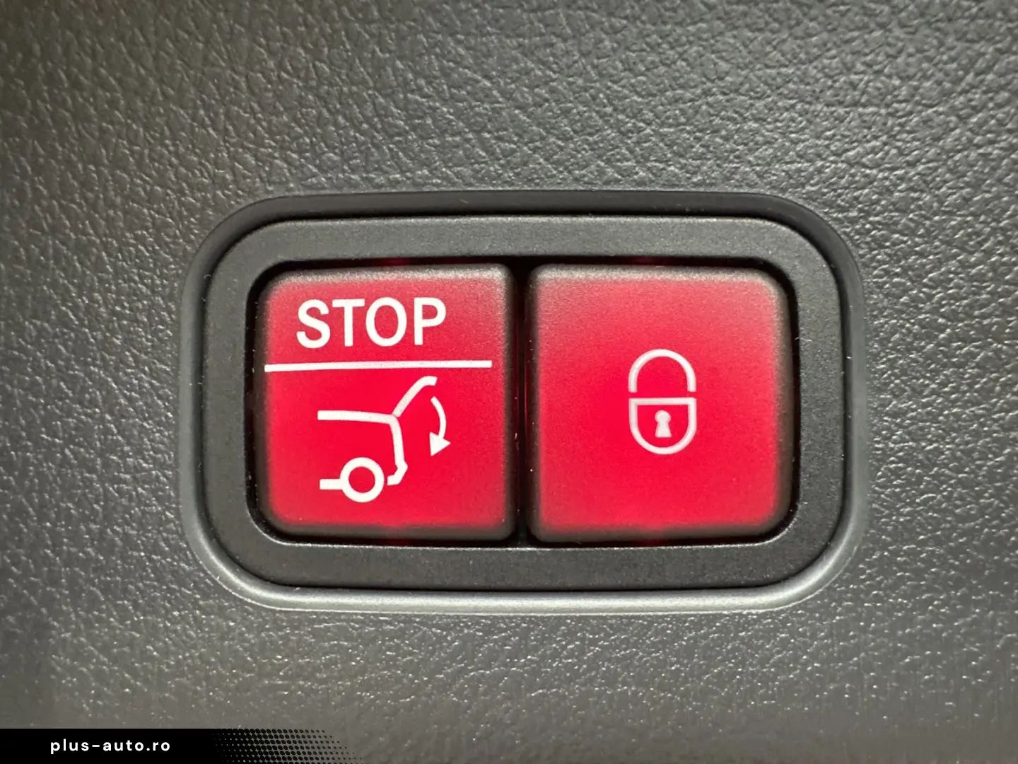 MERCEDES-BENZ GLC 400e 4M AMG-Line Advanced  LED AHK ACC